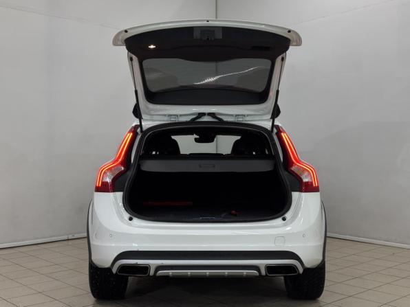 Volvo V60 Cross Country I с пробегом 2018 года, цена 2 299 000 рублей, 80563 км, универсал, Автокод Объявления