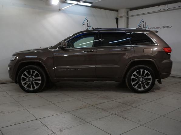 Jeep Grand Cherokee IV (WK2) Рестайлинг с пробегом 2018 года, цена 3 499 800 рублей, 190000 км, внедорожник, Автокод Объявления