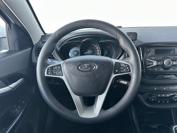 Lada (ВАЗ) Vesta I с пробегом 2020 года, цена 1 053 000 рублей, 63000 км, седан, Автокод Объявления