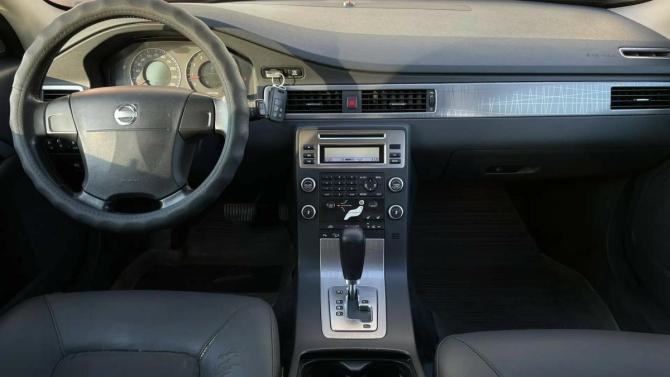 Volvo XC70 II с пробегом 2007 года, цена 945 000 рублей, 259231 км, универсал, Автокод Объявления