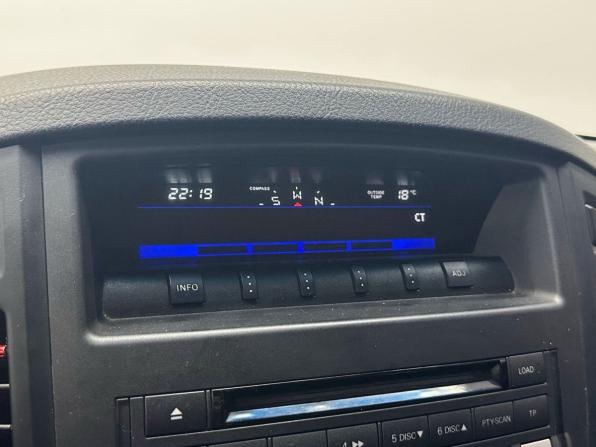 Mitsubishi Pajero IV Рестайлинг 1 с пробегом 2011 года, цена 1 619 000 рублей, 291000 км, внедорожник, Автокод Объявления