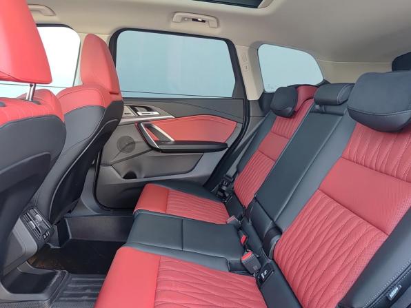 BMW X1 III (U11/U12) с пробегом 2025 года, цена 5 650 000 рублей, 2513 км, внедорожник, Автокод Объявления