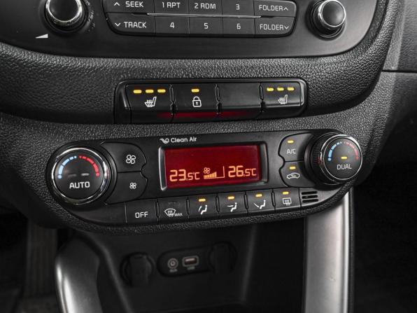 Kia Ceed II Рестайлинг с пробегом 2016 года, цена 1 399 000 рублей, 129737 км, хэтчбек, Автокод Объявления