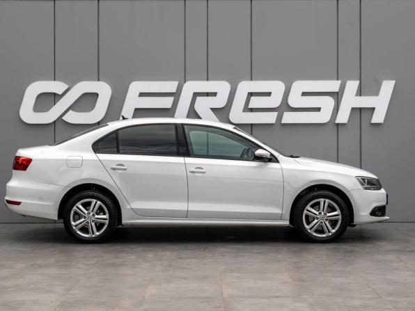 Volkswagen Jetta VI с пробегом 2013 года, цена 1 095 000 рублей, 183541 км, седан, Автокод Объявления
