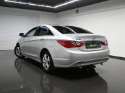 Hyundai Sonata VI (YF) Тверь  - изображение 24