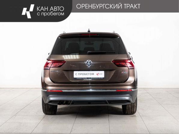 Volkswagen Tiguan II с пробегом 2017 года, цена 2 450 000 рублей, 122500 км, внедорожник, Автокод Объявления
