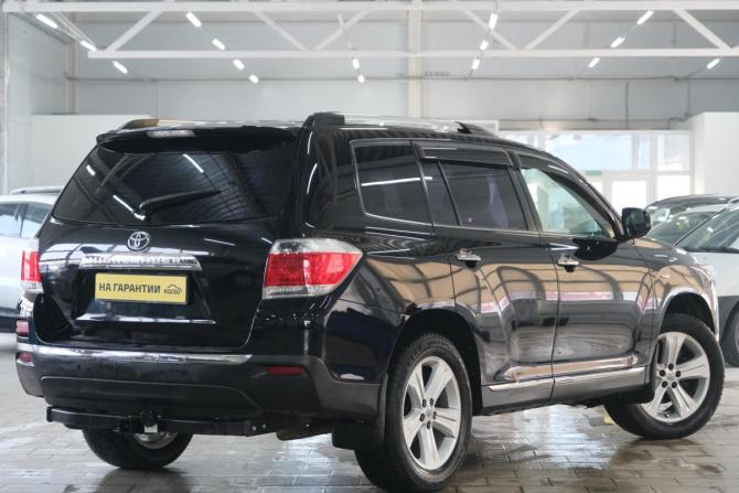 Toyota Highlander II (XU40) Рестайлинг с пробегом 2013 года, цена 2 449 000 рублей, 208724 км, внедорожник, Автокод Объявления