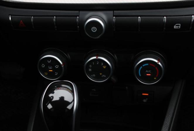Lada (ВАЗ) Vesta I Рестайлинг (NG) с пробегом 2024 года, цена 1 245 000 рублей, 36919 км, седан, Автокод Объявления
