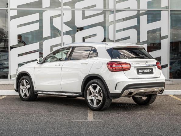 Mercedes-Benz GLA I (X156) Рестайлинг с пробегом 2018 года, цена 1 899 000 рублей, 92897 км, внедорожник, Автокод Объявления