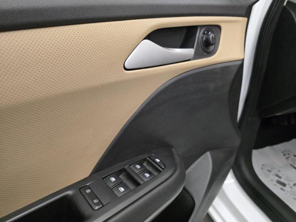 Chevrolet Monza II с пробегом 2022 года, цена 1 399 000 рублей, 37000 км, седан, Автокод Объявления