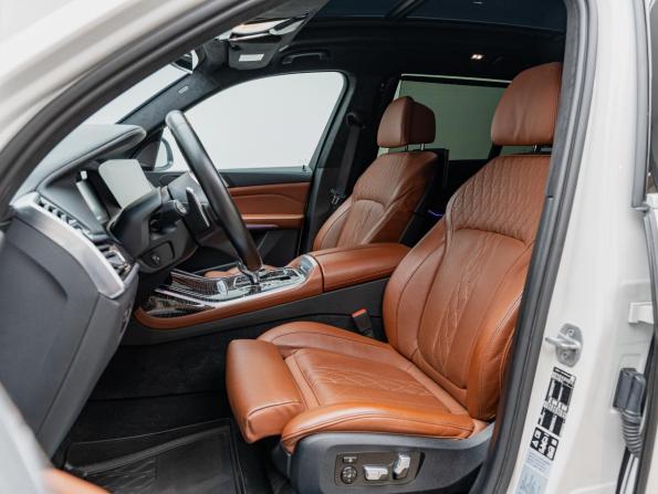 BMW X7 I (G07) с пробегом 2022 года, цена 9 650 000 рублей, 72464 км, внедорожник, Автокод Объявления