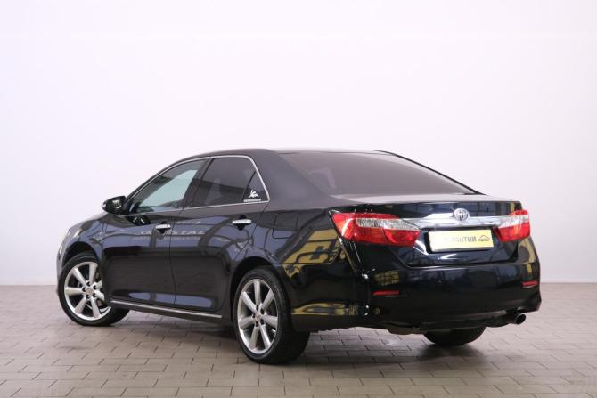 Toyota Camry VII (XV50) с пробегом 2012 года, цена 1 729 000 рублей, 330000 км, седан, Автокод Объявления