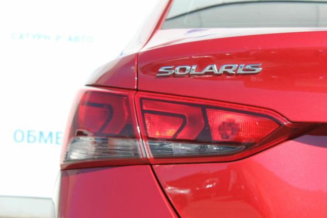Solaris HS с пробегом 2024 года, цена 1 950 000 рублей, 22000 км, седан, Автокод Объявления