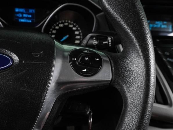 Ford Focus III с пробегом 2013 года, цена 699 000 рублей, 190011 км, седан, Автокод Объявления