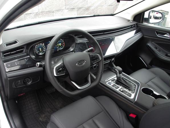 Omoda S5 с пробегом 2024 года, цена 2 250 000 рублей, 348 км, седан, Автокод Объявления