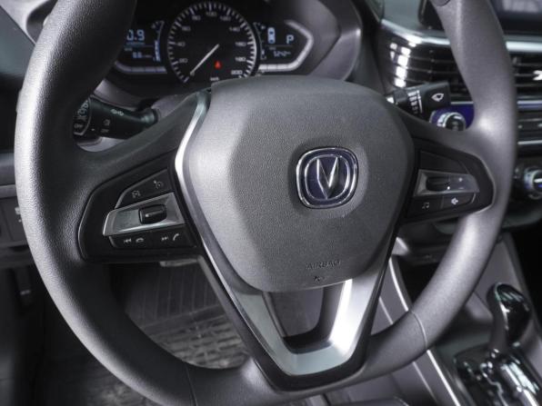 Changan Alsvin с пробегом 2023 года, цена 1 569 000 рублей, 5242 км, седан, Автокод Объявления