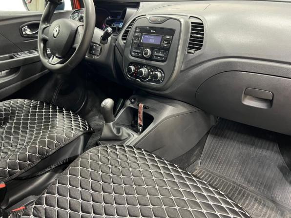 Renault Kaptur I с пробегом 2018 года, цена 939 000 рублей, 152720 км, внедорожник, Автокод Объявления