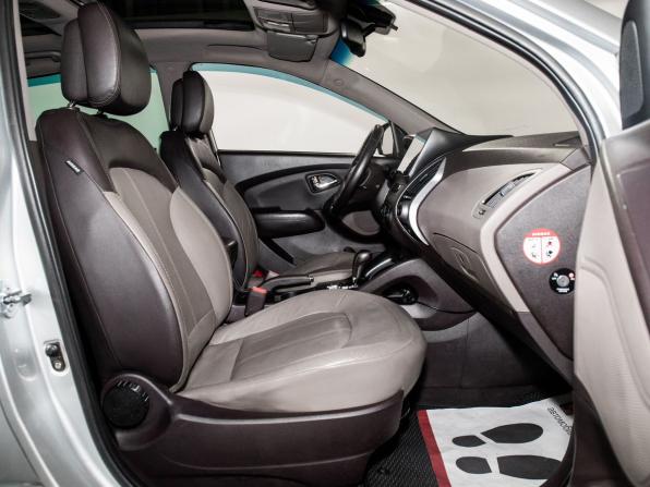 Hyundai ix35 I с пробегом 2011 года, цена 1 049 500 рублей, 270860 км, внедорожник, Автокод Объявления