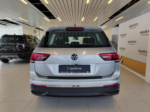 Volkswagen Tiguan II Рестайлинг с пробегом 2021 года, цена 2 950 000 рублей, 48700 км, внедорожник, Автокод Объявления