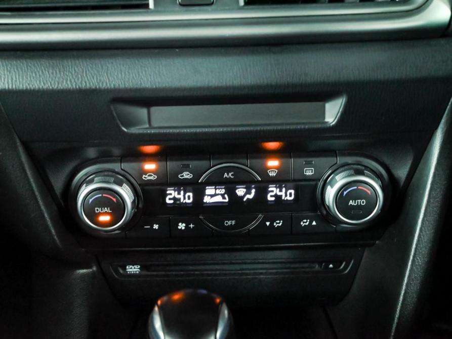 Mazda Axela III Рестайлинг Екатеринбург  - изображение 14