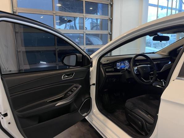 Omoda S5 с пробегом 2023 года, цена 1 485 000 рублей, 37777 км, седан, Автокод Объявления