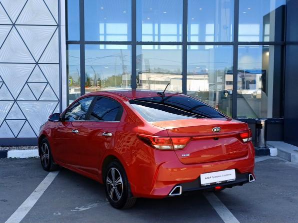 Kia Rio IV Рестайлинг с пробегом 2021 года, цена 1 739 000 рублей, 61300 км, седан, Автокод Объявления