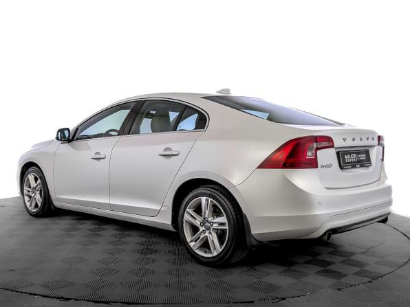 Volvo S60 II Рестайлинг с пробегом 2014 года, цена 1 715 000 рублей, 114730 км, седан, Автокод Объявления