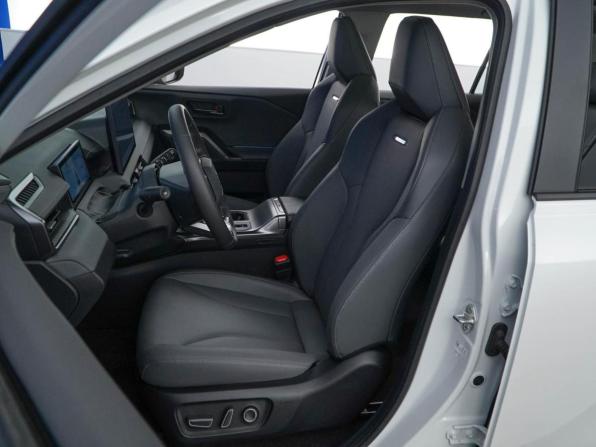 Toyota RAV4 VI (XA60) с пробегом 2026 года, цена 4 199 999 рублей, 40 км, внедорожник, Автокод Объявления