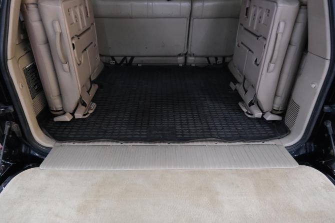 Toyota Land Cruiser 100 Series Рестайлинг 1 с пробегом 2004 года, цена 2 399 000 рублей, 300300 км, внедорожник, Автокод Объявления