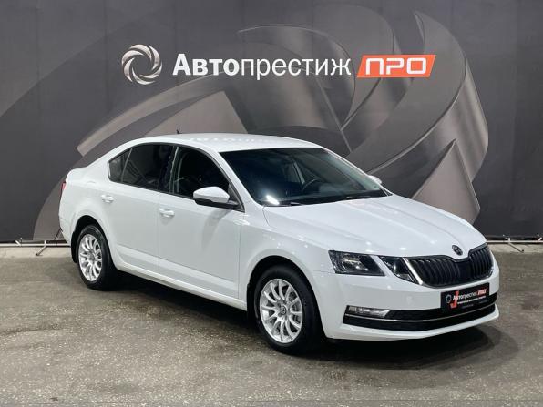 Skoda Octavia III (A7) Рестайлинг с пробегом 2017 года, цена 1 149 000 рублей, 206775 км, лифтбек, Автокод Объявления