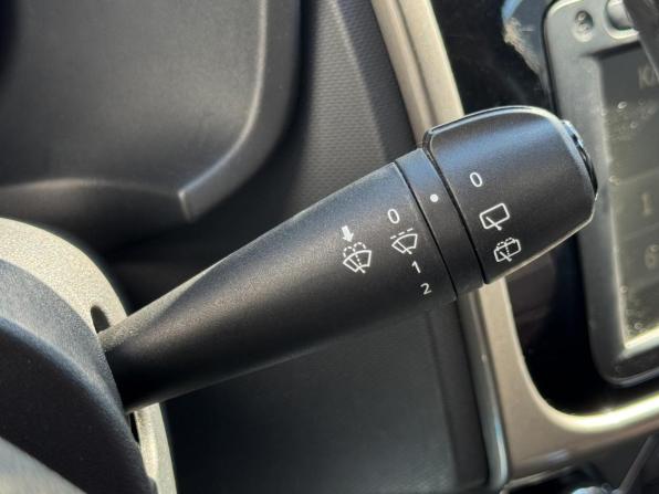 Renault Sandero II Рестайлинг с пробегом 2020 года, цена 1 239 000 рублей, 96498 км, хэтчбек, Автокод Объявления