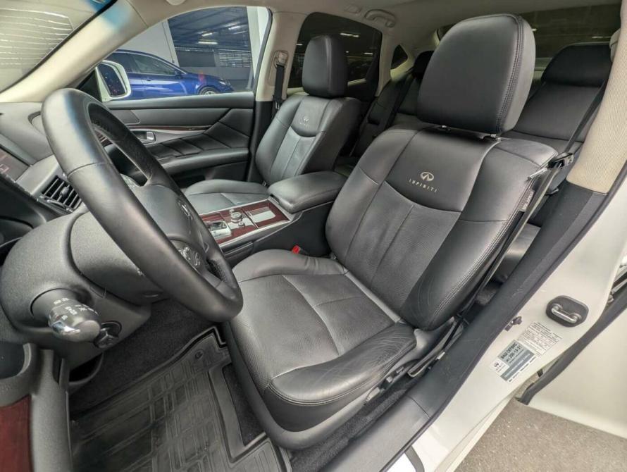 Infiniti M IV Москва  - изображение 7