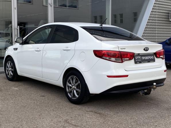 Kia Rio III Рестайлинг с пробегом 2015 года, цена 1 080 000 рублей, 117334 км, седан, Автокод Объявления