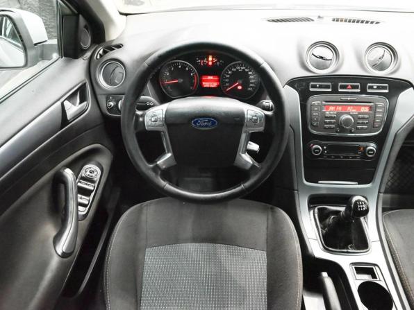 Ford Mondeo IV Рестайлинг с пробегом 2013 года, цена 870 000 рублей, 277495 км, седан, Автокод Объявления