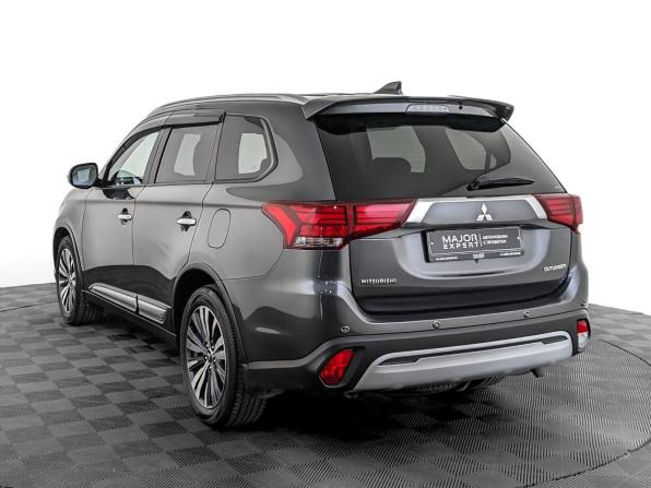 Mitsubishi Outlander III Рестайлинг 3 с пробегом 2019 года, цена 2 850 000 рублей, 48759 км, внедорожник, Автокод Объявления