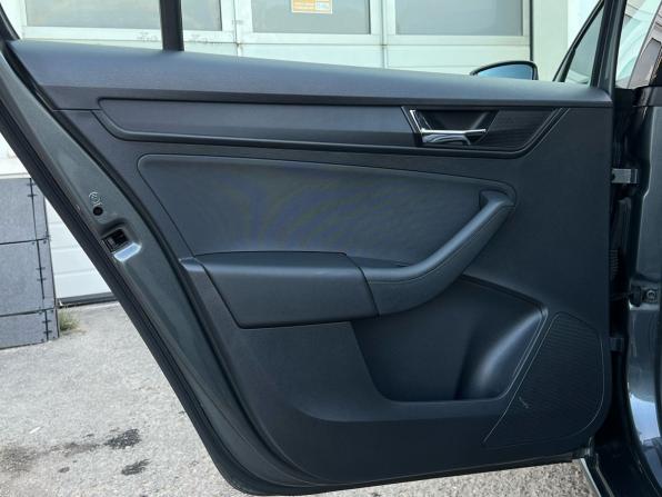 Skoda Rapid II с пробегом 2021 года, цена 1 443 000 рублей, 85600 км, лифтбек, Автокод Объявления