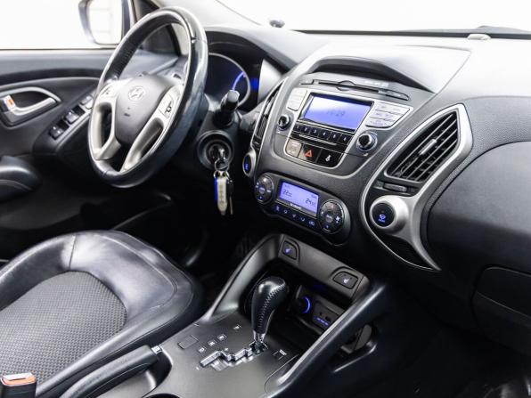 Hyundai ix35 I с пробегом 2012 года, цена 1 288 000 рублей, 150023 км, внедорожник, Автокод Объявления