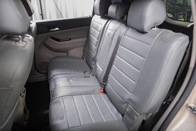 Chevrolet Orlando I с пробегом 2012 года, цена 939 000 рублей, 175500 км, компактвэн, Автокод Объявления