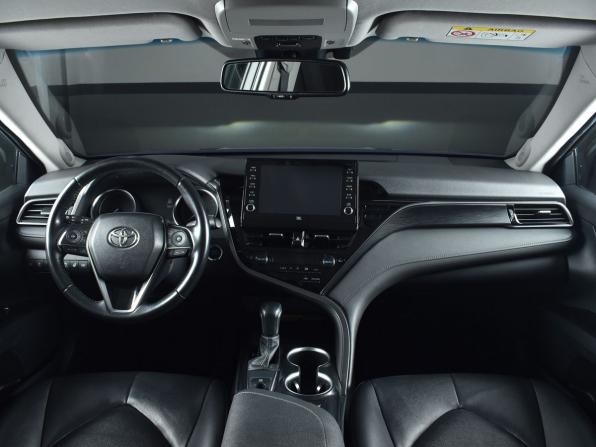 Toyota Camry VIII (XV70) Рестайлинг с пробегом 2021 года, цена 2 799 995 рублей, 100281 км, седан, Автокод Объявления
