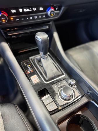 Mazda 6 III (GJ) Рестайлинг 2 с пробегом 2021 года, цена 2 699 000 рублей, 129447 км, седан, Автокод Объявления