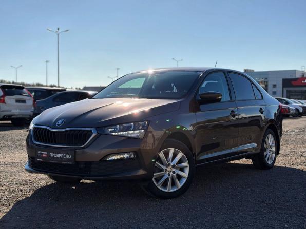 Skoda Rapid II с пробегом 2021 года, цена 1 495 000 рублей, 99980 км, лифтбек, Автокод Объявления