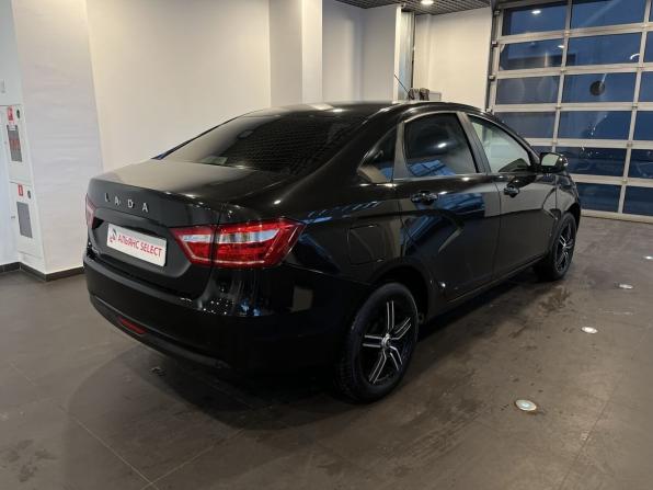 Lada (ВАЗ) Vesta I с пробегом 2018 года, цена 915 000 рублей, 50451 км, седан, Автокод Объявления