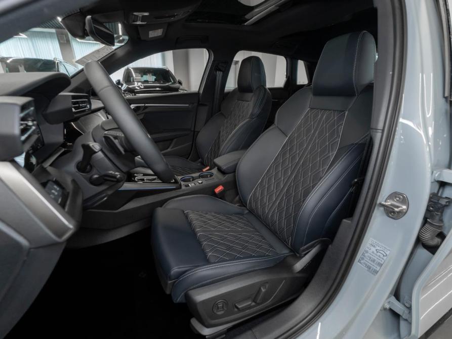 Audi A3 IV (8Y) Рестайлинг Москва  - изображение 9