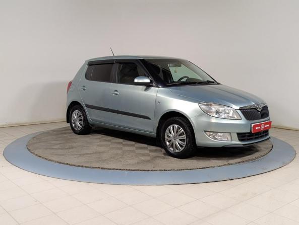 Skoda Fabia II Рестайлинг с пробегом 2013 года, цена 679 900 рублей, 203000 км, хэтчбек, Автокод Объявления