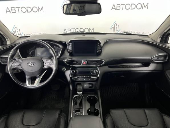 Hyundai Santa Fe IV с пробегом 2018 года, цена 2 597 000 рублей, 175784 км, внедорожник, Автокод Объявления
