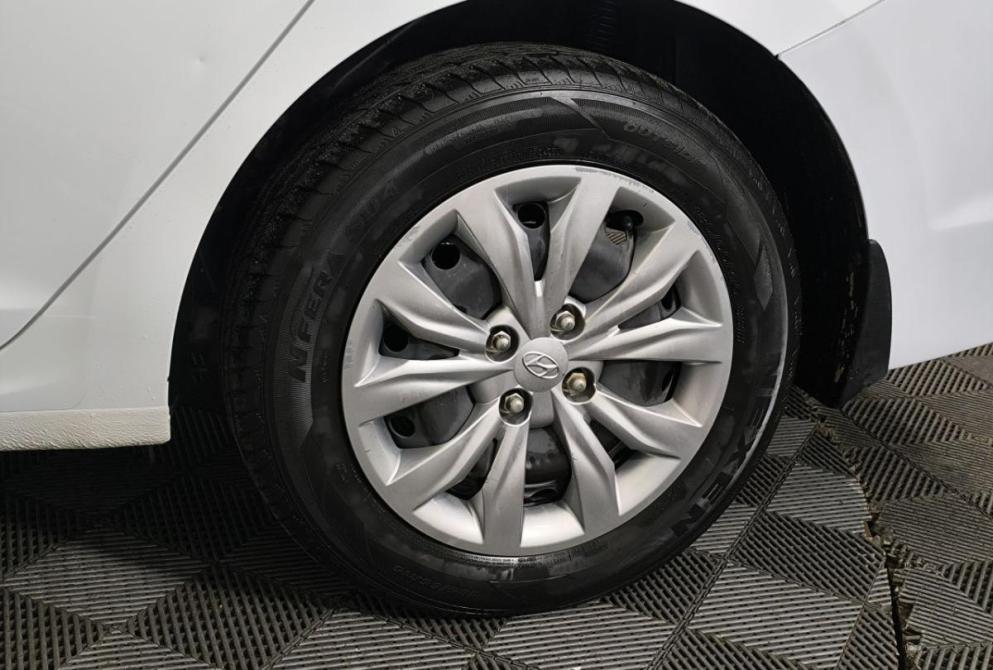 Hyundai Solaris II Нижний Новгород  - изображение 20