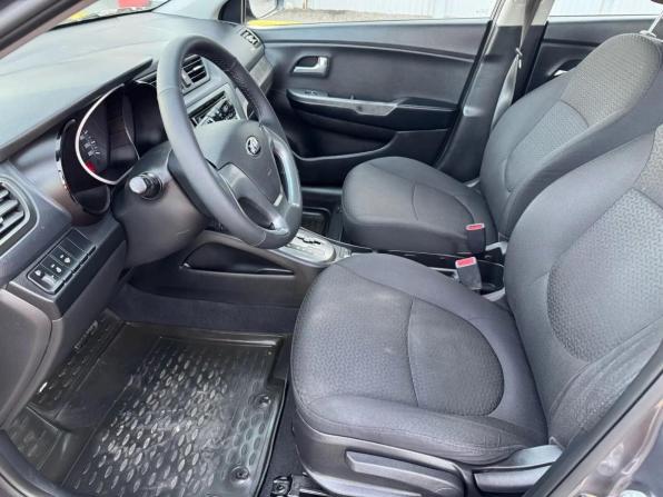 Kia Rio III Рестайлинг с пробегом 2015 года, цена 1 019 517 рублей, 90986 км, хэтчбек, Автокод Объявления