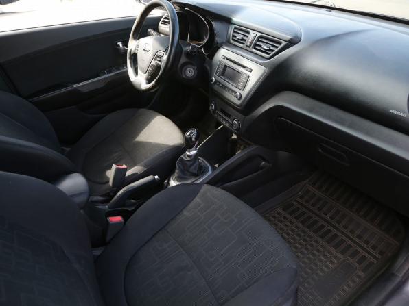 Kia Rio III Рестайлинг с пробегом 2015 года, цена 547 000 рублей, 183000 км, седан, Автокод Объявления