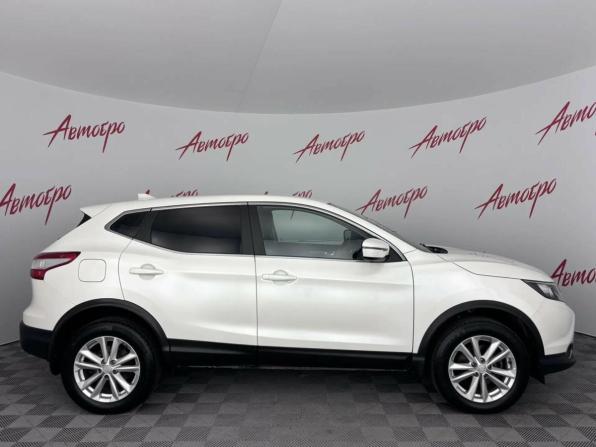 Nissan Qashqai II с пробегом 2018 года, цена 1 829 000 рублей, 98653 км, внедорожник, Автокод Объявления