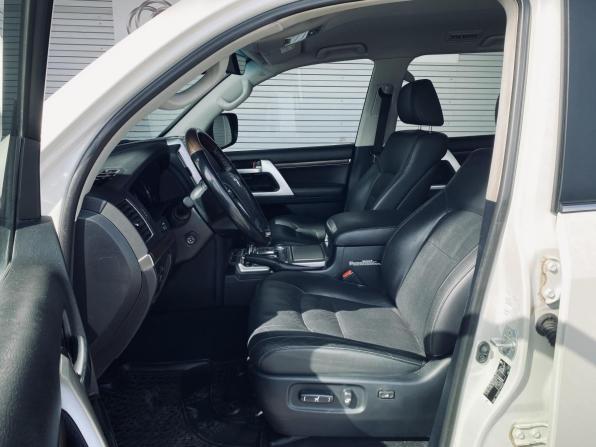 Toyota Land Cruiser 200 Series Рестайлинг 2 с пробегом 2020 года, цена 7 450 000 рублей, 153717 км, внедорожник, Автокод Объявления